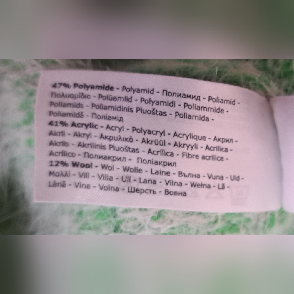 NWT Garcia Jeans Womens Green Fuzzy Sweater Mohair Like Acrylic Wool Nylon Small - Picture 16 of 16